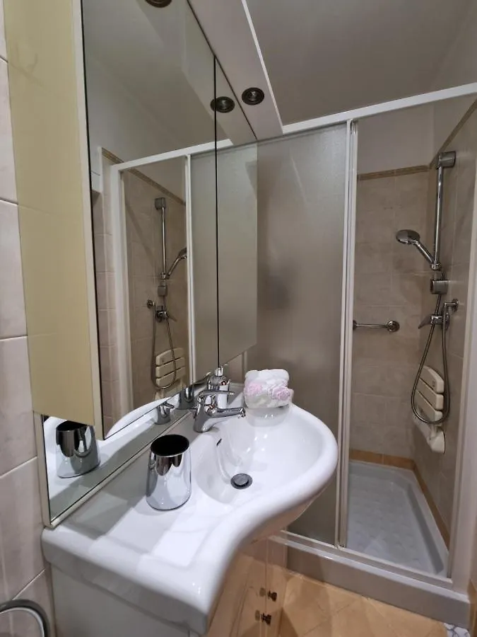 Dimora Piazza Fontana Apartment Ventimiglia