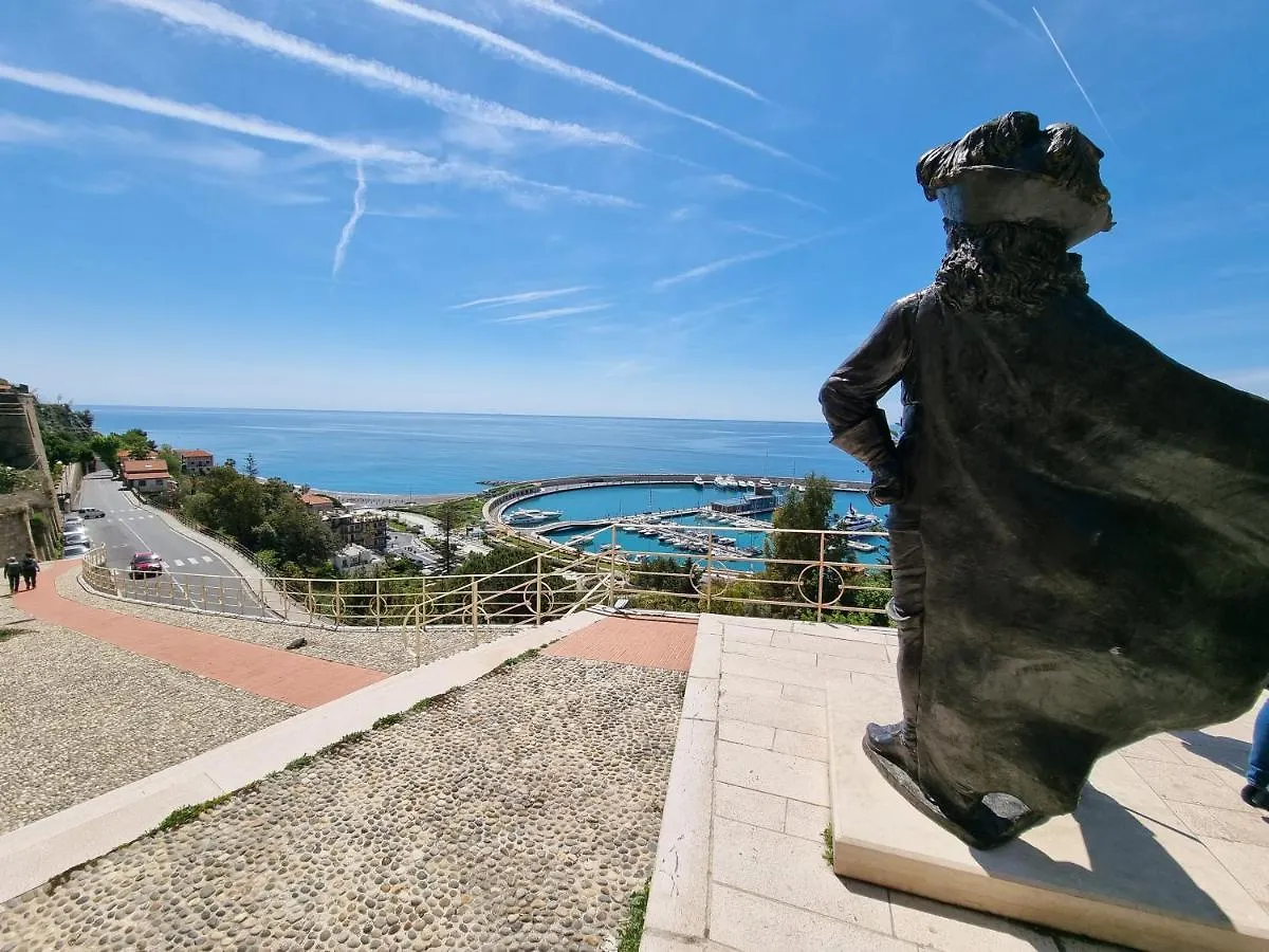 Dimora Piazza Fontana Apartment Ventimiglia