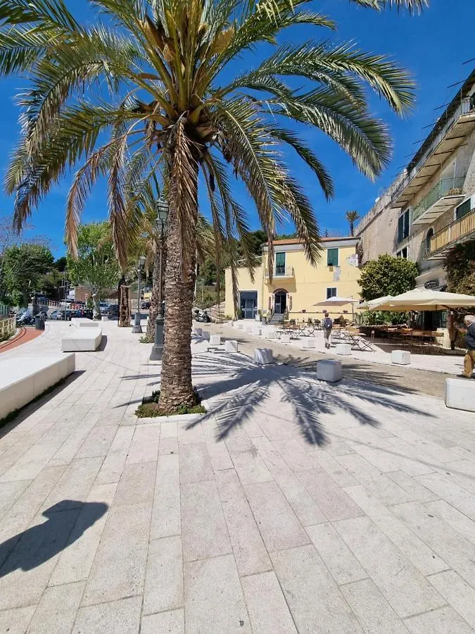 Dimora Piazza Fontana Apartment Ventimiglia Italy